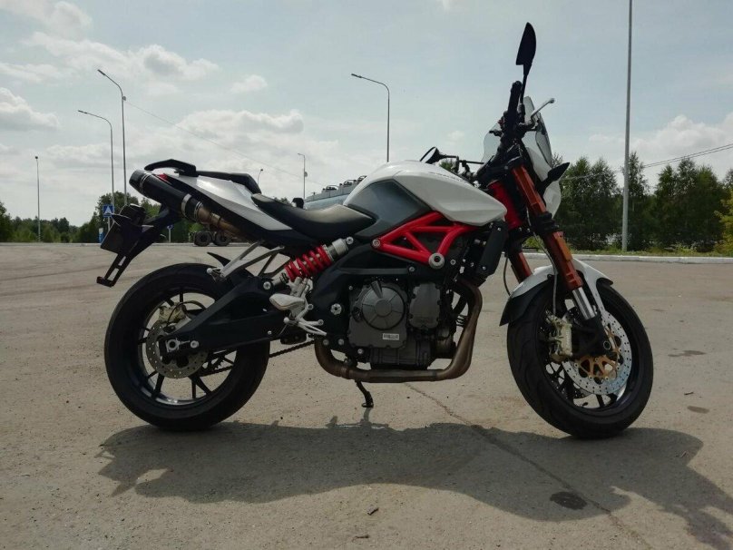 Стелс Бенелли 600