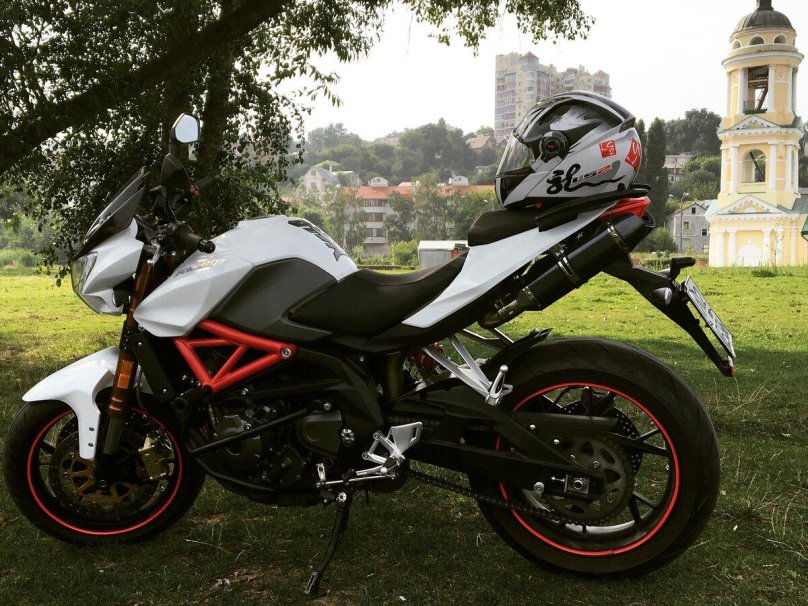 Мотоцикл Бенелли 600