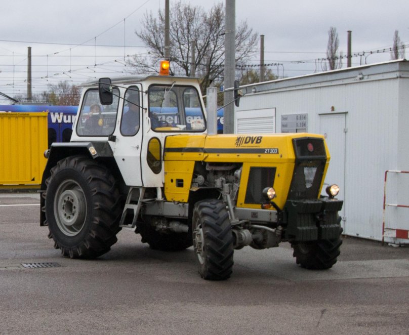 Трактор IFA ZT-303