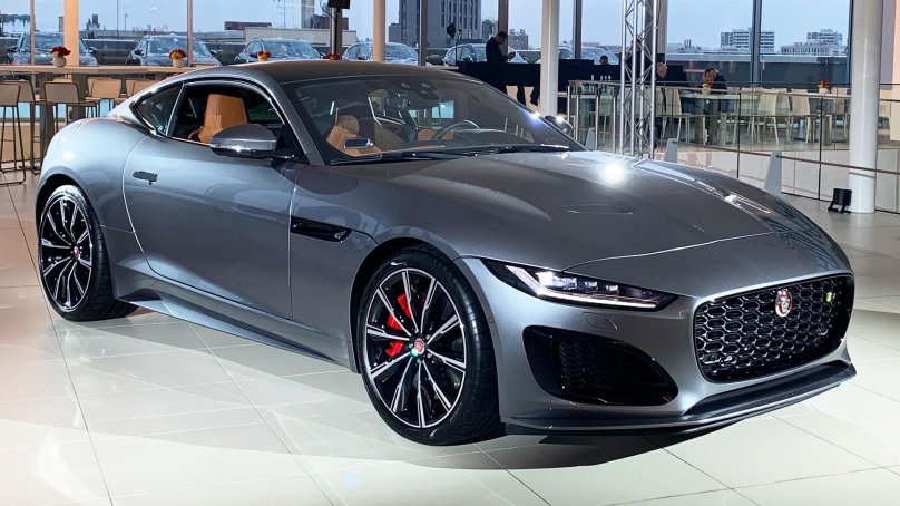 Jaguar f Type 2021