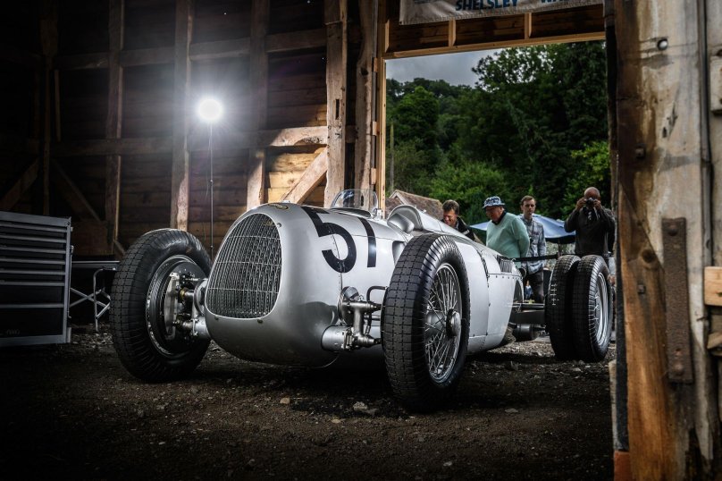 Audi auto Union v16 Type c Streamliner