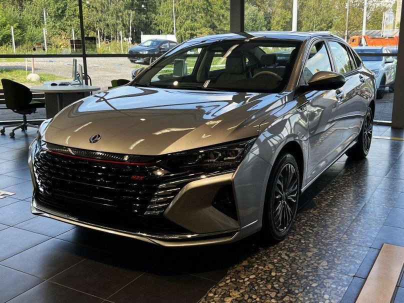 Донгфенг Шайн Макс