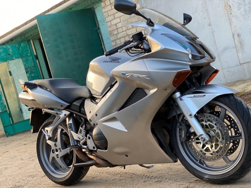 Honda VFR 800 2006