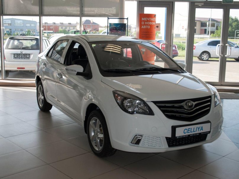 Лифан Селия 530