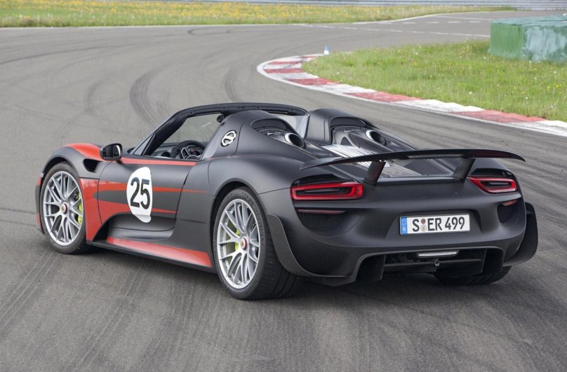 Porsche 918 Спайдер