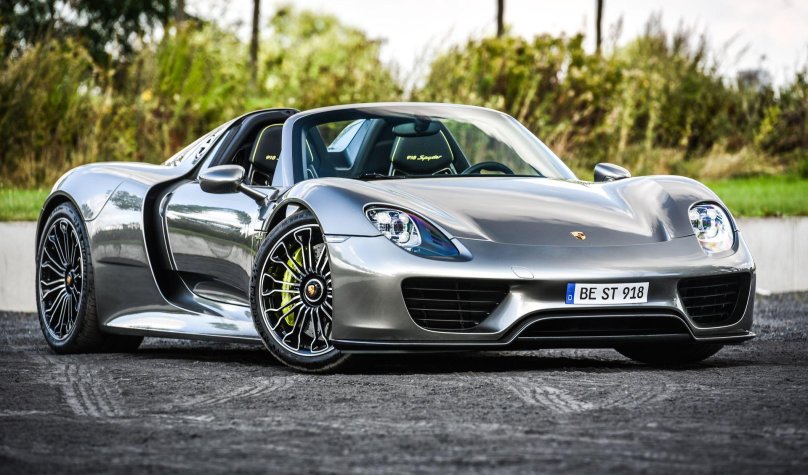 Порше 918