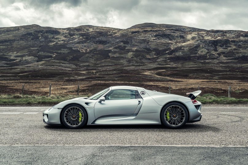 Porsche 918 Спайдер