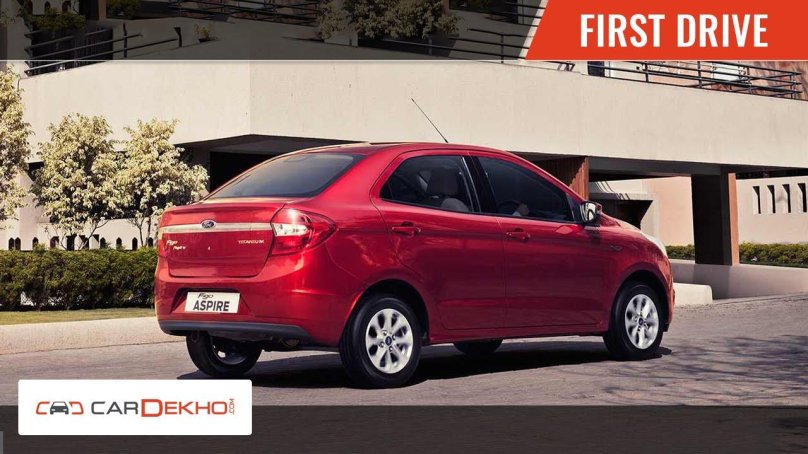 Компактный седан