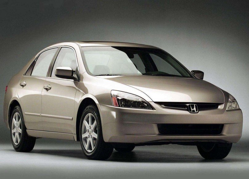Honda Accord седан 2003