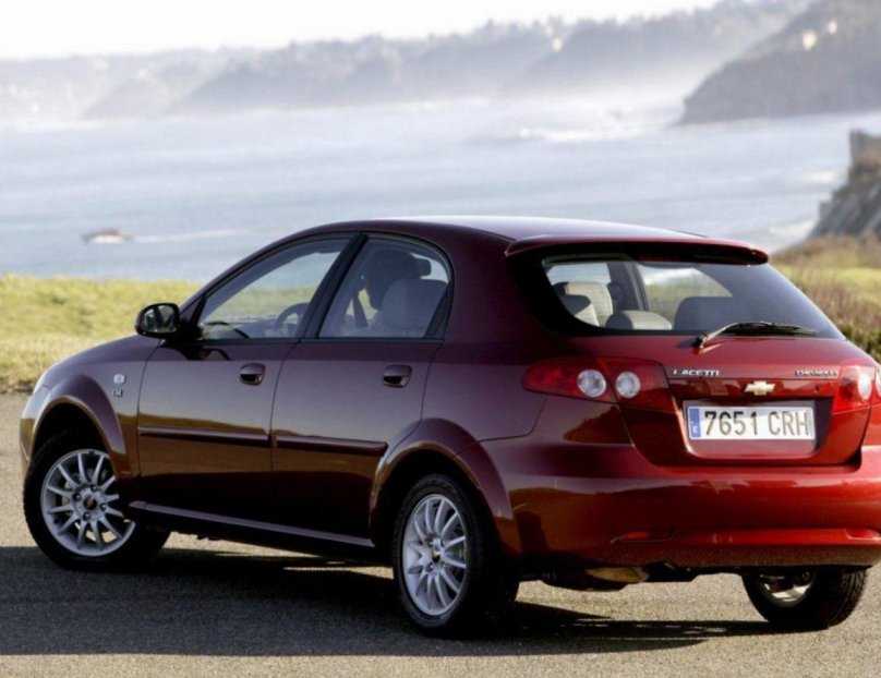 Шевроле ЛАЧЕТТИХЕТЧБЕК