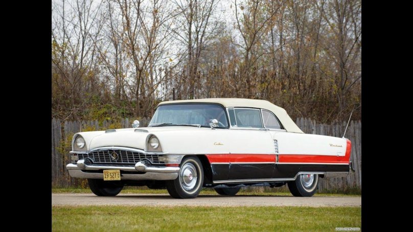 Packard Caribbean 1955