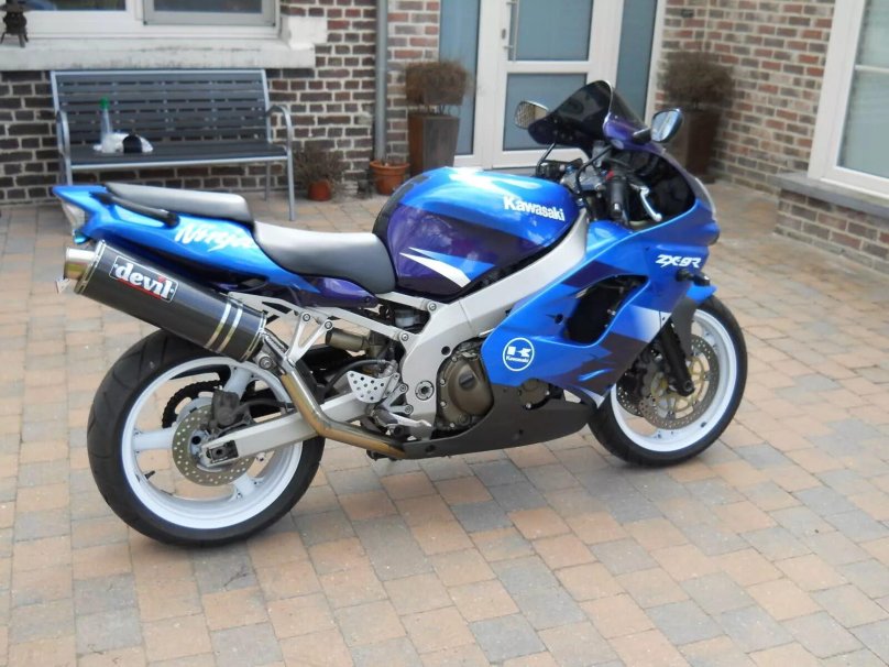 Kawasaki Ninja zx9r 1999