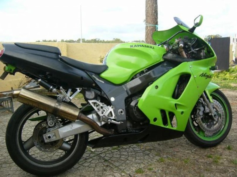 Kawasaki zx9r 1995