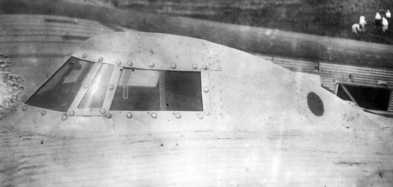 Самолет ант-20 Максим Горький