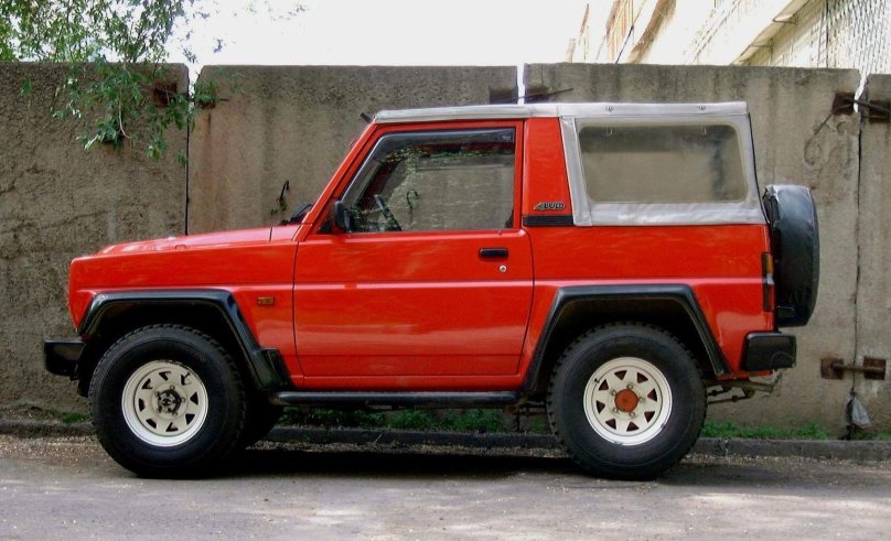 Джип Рокки Дайхатсу