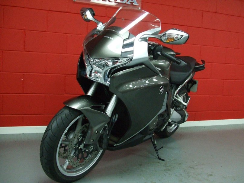 Honda vfr1200fd