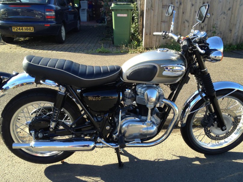 Мотоцикл Кавасаки w650