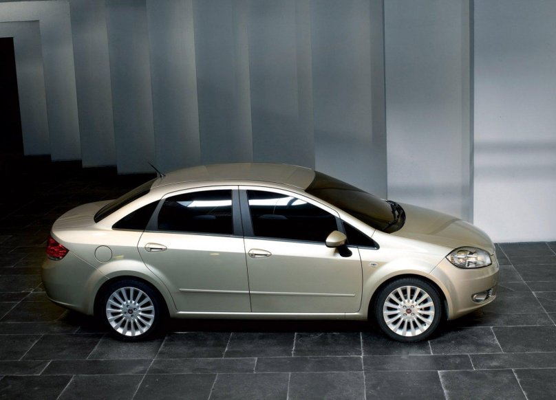 Фиат Линеа седан