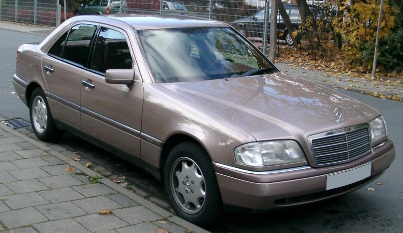 Mercedes w202 c220