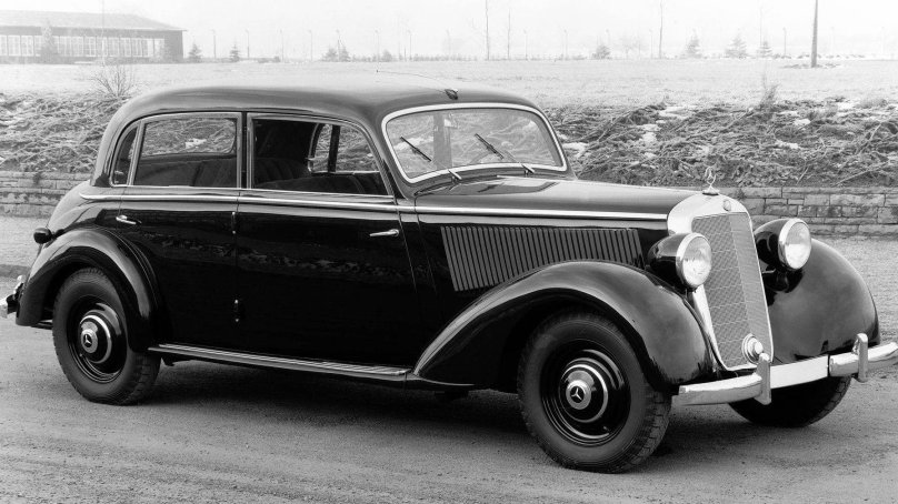 Mercedes-Benz 230 w143