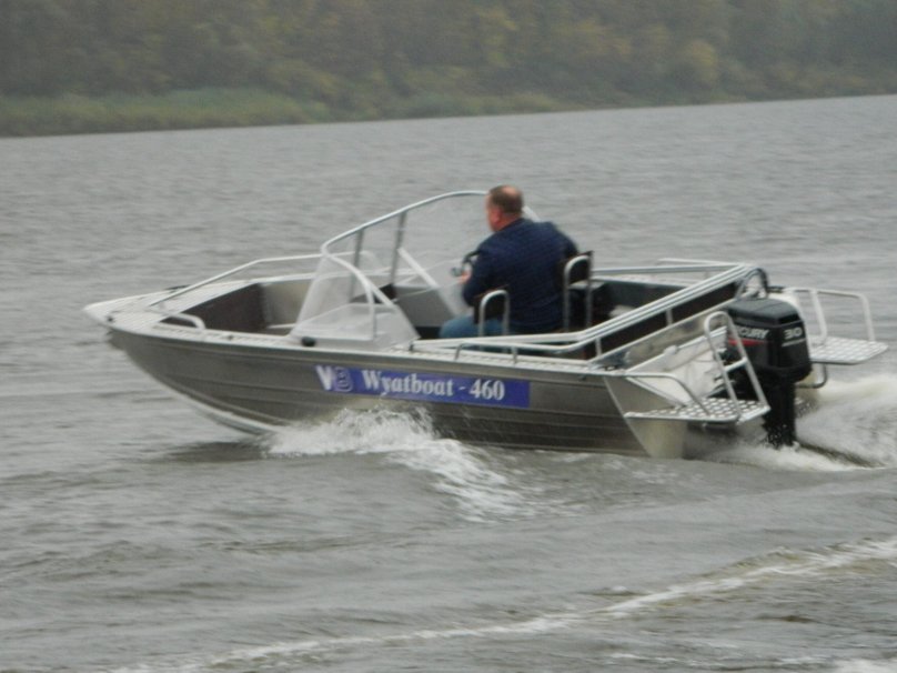 Wyatboat 460 DCM