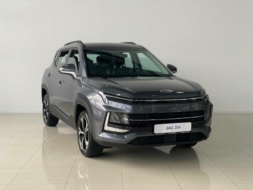 Кроссовер JAC js4