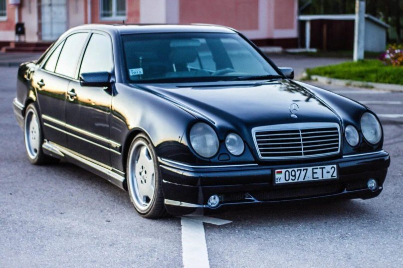 Mercedes Benz e55 AMG w210