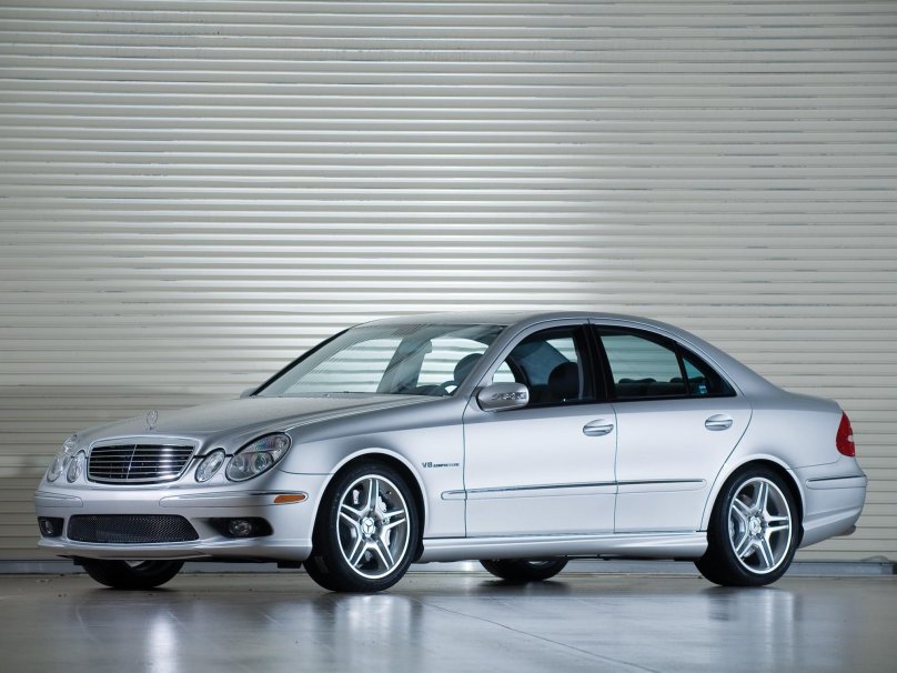 Мерседес w211 AMG