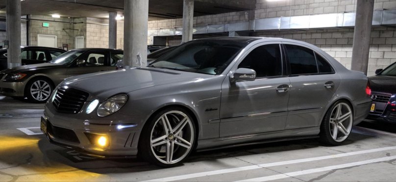 Мерседес 211 АМГ 5.5