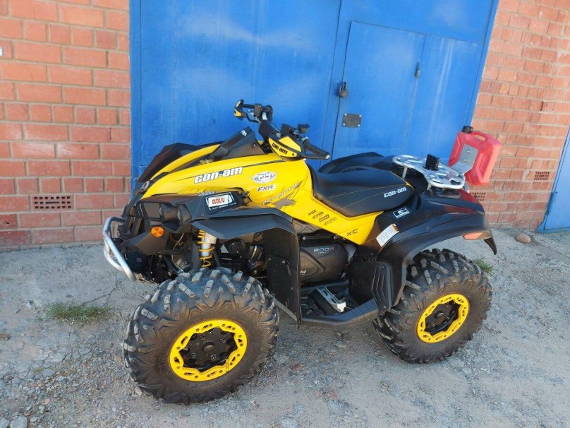 BRP Ренегат 800