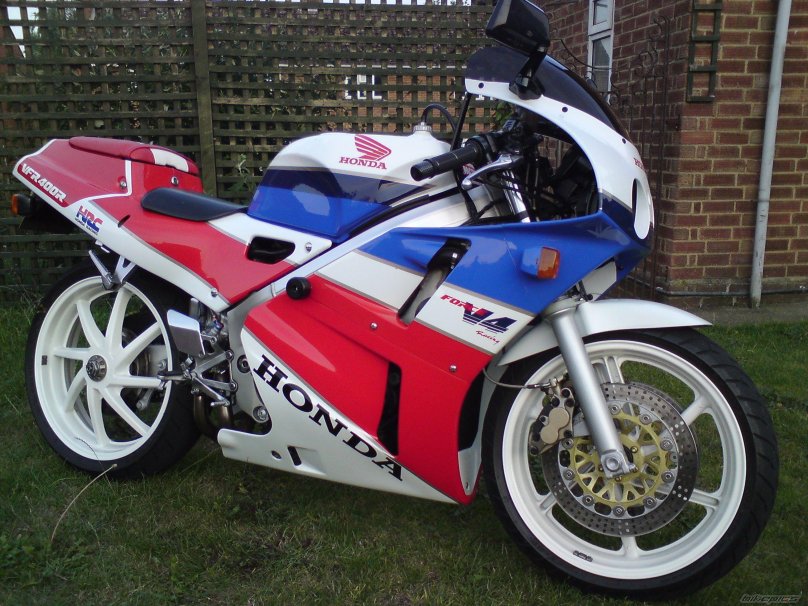 Honda VFR 400 nc30