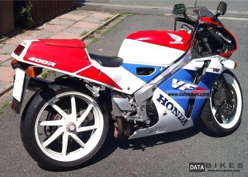 Honda vfr400r nc30