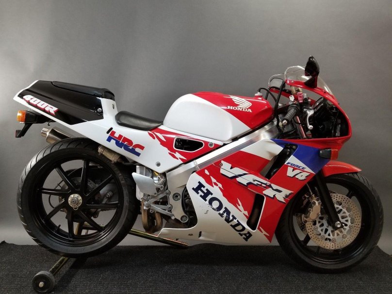 Honda VFR 400 NC