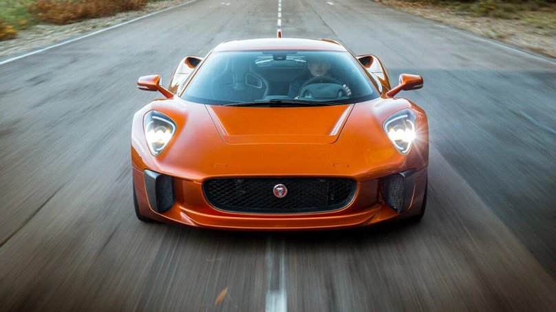 Jaguar c-x75 007