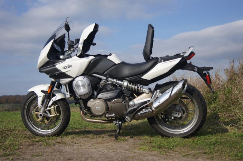 Aprilia na 850