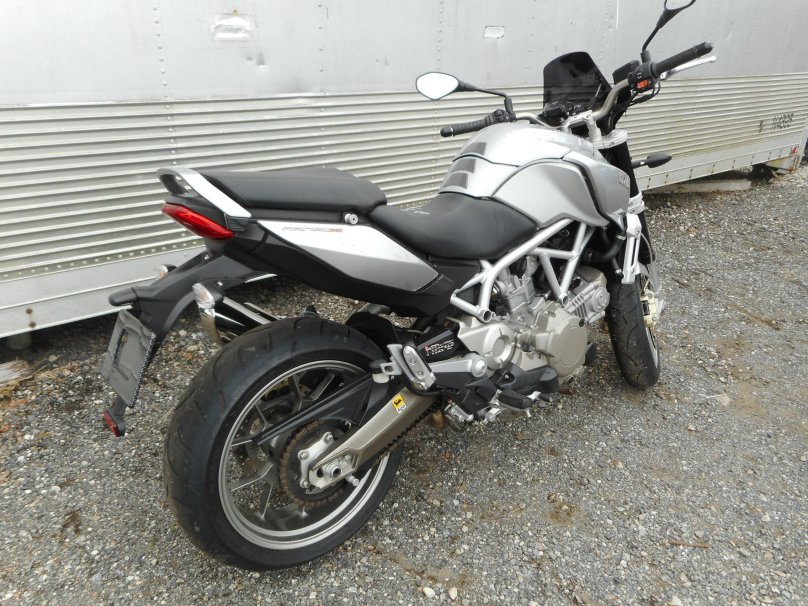 Aprilia 850