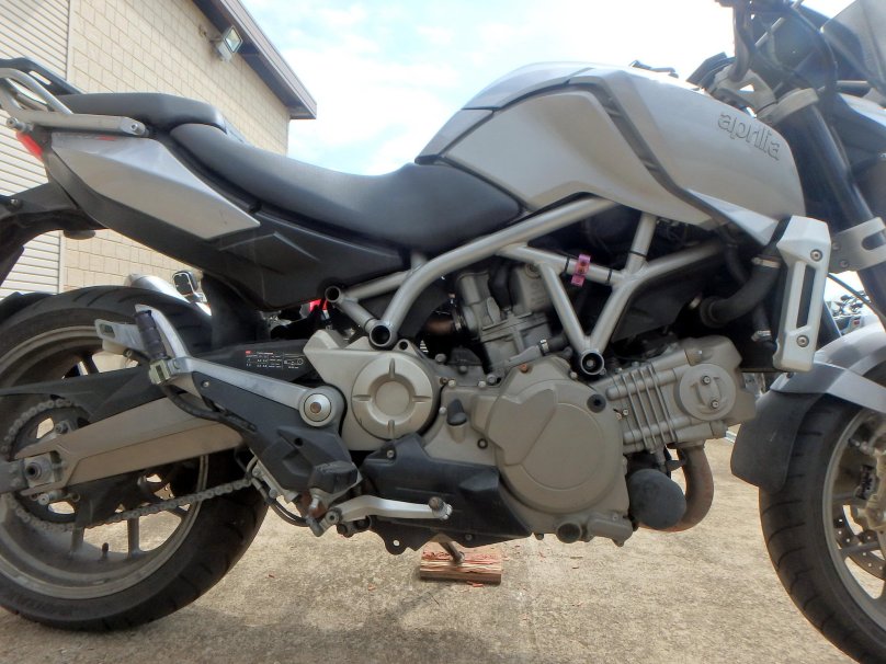 Мотоцикл Априлия Мана 850