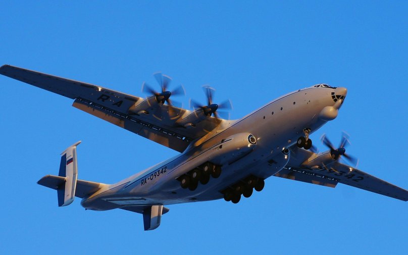 Самолёт Антей АН-22