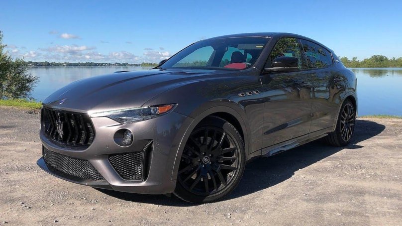 Мазерати Леванте 2020