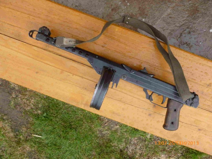 Пистолет-пулемёт Судаева