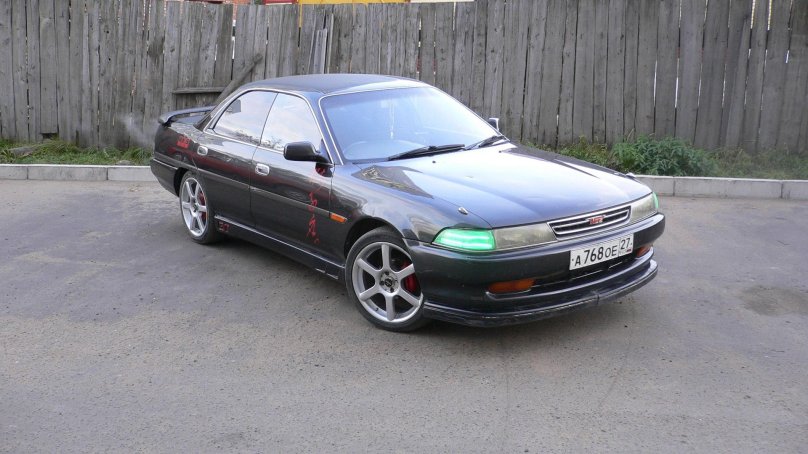 Тойота корона Эксив 1990