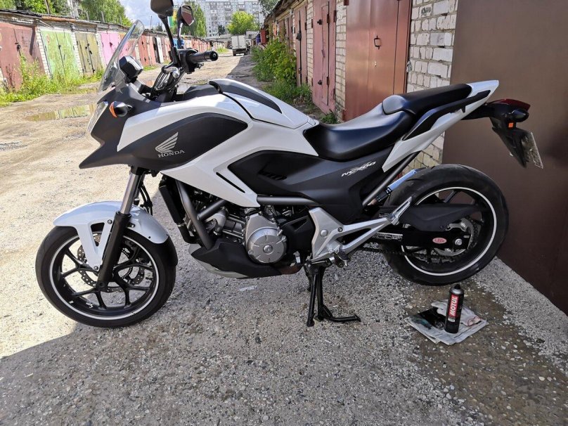 Honda nc700x белая