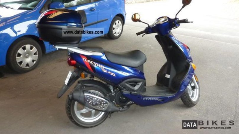 Hyosung скутер 50 кубов