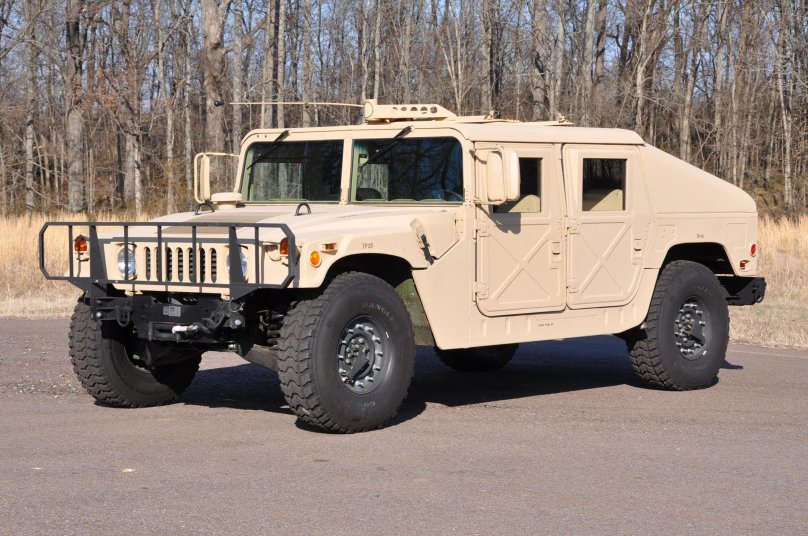 Хаммер h1 Humvee