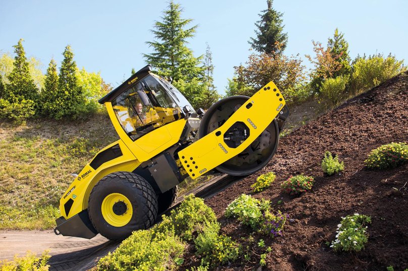 Bomag BW 213 D-5