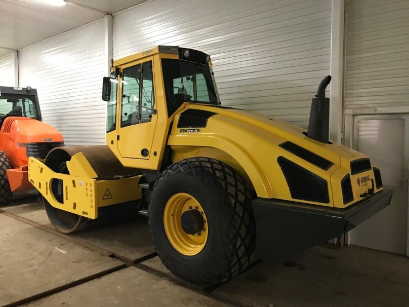 Bomag 213 d-4