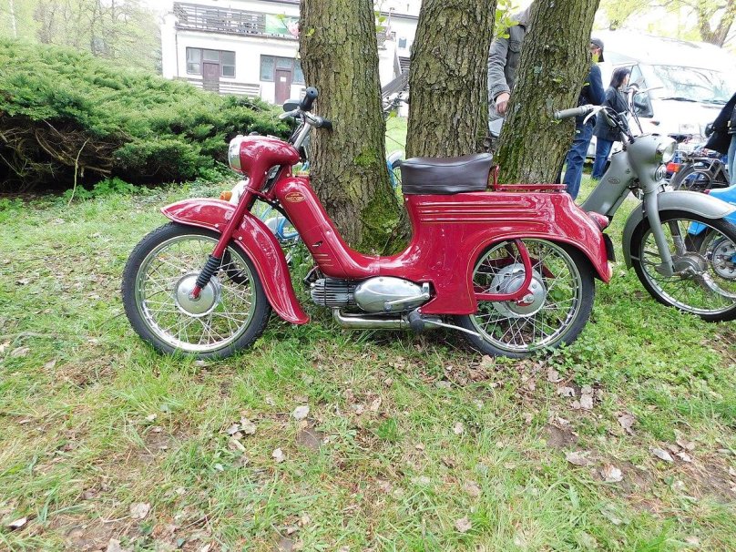 Jawa Pioneer 555
