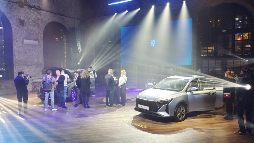 Ливэн Моторс рус Юлия Болдырева