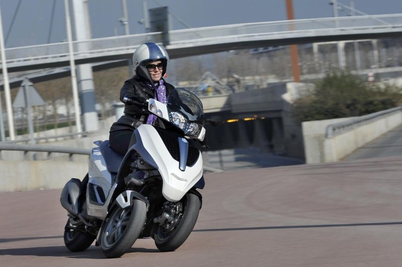 Piaggio mp3 125