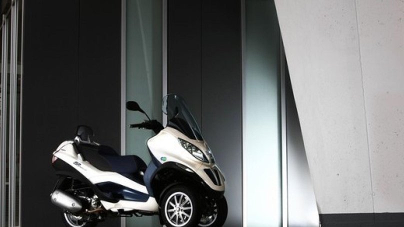 Piaggio mp3 Hybrid